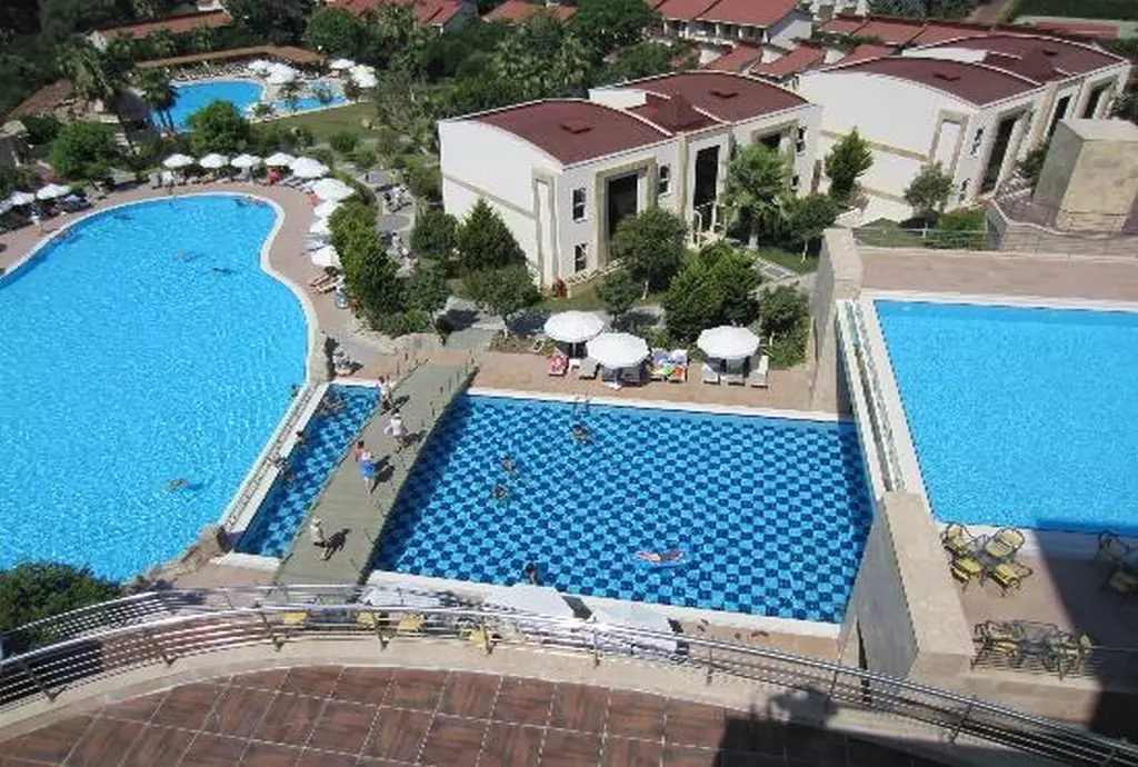 horus paradise antalya_shabavizparvaz_02.jpg